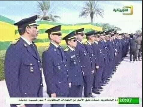 Une image contenant texte, personne, uniforme militaire
Description générée automatiquement