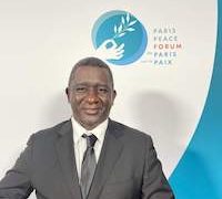 Décentraliser la politique ! Par Ciré Kane