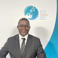 Décentraliser la politique ! Par Ciré Kane