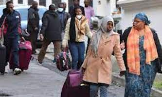 Les propos racistes de la Tunisie suscitent condamnation et évacuation