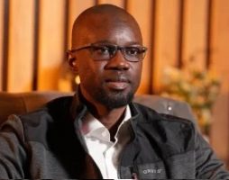 Après 63 ans de souveraineté : Ousmane Sonko préconise l’appellation “Fête nationale”