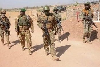 Mali : 7 hommes armés tués et 2 autres capturés près de la frontière mauritanienne
