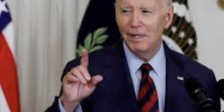 Biden appelle la libération immédiate de Bazoum
