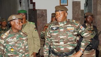 Niger: le régime militaire se dit ouvert à la voie diplomatique