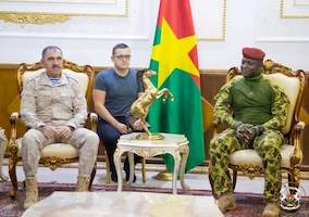 Les Russes débarquent aux Burkina Faso