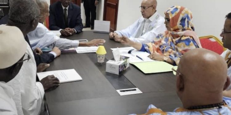 Ghazouani dépose sa candidature au conseil constitutionnel
