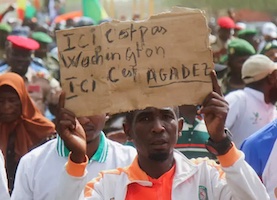 Niger: Des milliers de personnes réclament le départ des soldats américains