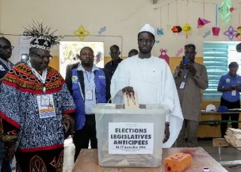 Victorieux aux législatives, le parti au pouvoir au Sénégal n’a pas le droit à l’erreur