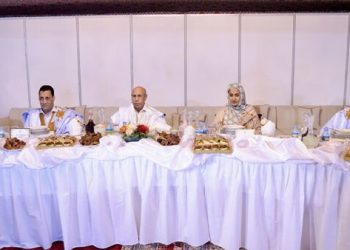 Des présidents des formations politiques nationales, des imams et des députés rompent le Siyam au palais présidentiel