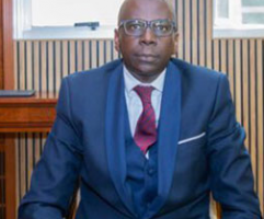 Le ministre du Budget Codioro représente le Président à la conférence de Lomé sur la dette publique