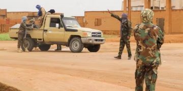 Au Mali, les paramilitaires russes d’Africa Corps se déploient et subissent leur première défaite
