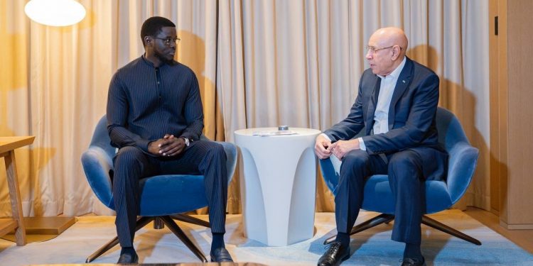 TICAD 9 : Rencontre fraternelle entre les Présidents Faye et El Ghazouani pour renforcer les liens sénégalo-mauritaniens.