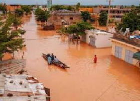 Guidimagha : les autorités se veulent rassurantes alors que la montée des eaux du fleuve a atteint le seuil critique