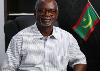 Le maire de Sebkha rend visite aux personnes arrêtées dans les commissariats