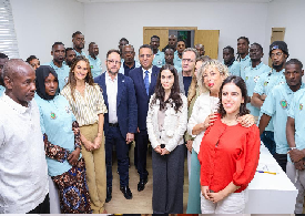 Nouakchott : la FFRIM et le Gouvernement des Îles Canaries réaffirment leur volonté commune d’utiliser le football comme levier de développement . 