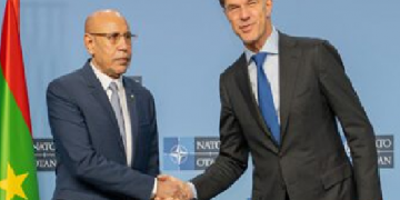 Le Président mauritanien en tête-à-tête avec le Secrétaire Général de l&rsquo;OTAN