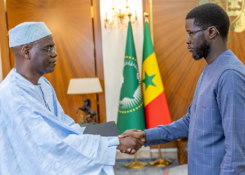 Bassirou Diomaye Faye, félicite son nouveau premier ministre Al Aminou Lô