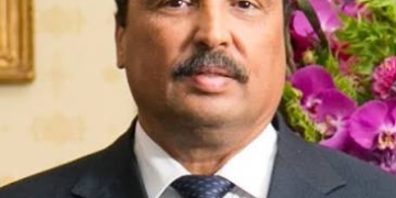 Mauritanie : Évacuation sanitaire rejetée, Ould Abdel Aziz saisit le président Ghazouani par écrit