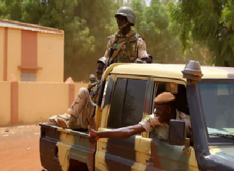 L’armée malienne entre dans Kidal désertée par les séparatistes